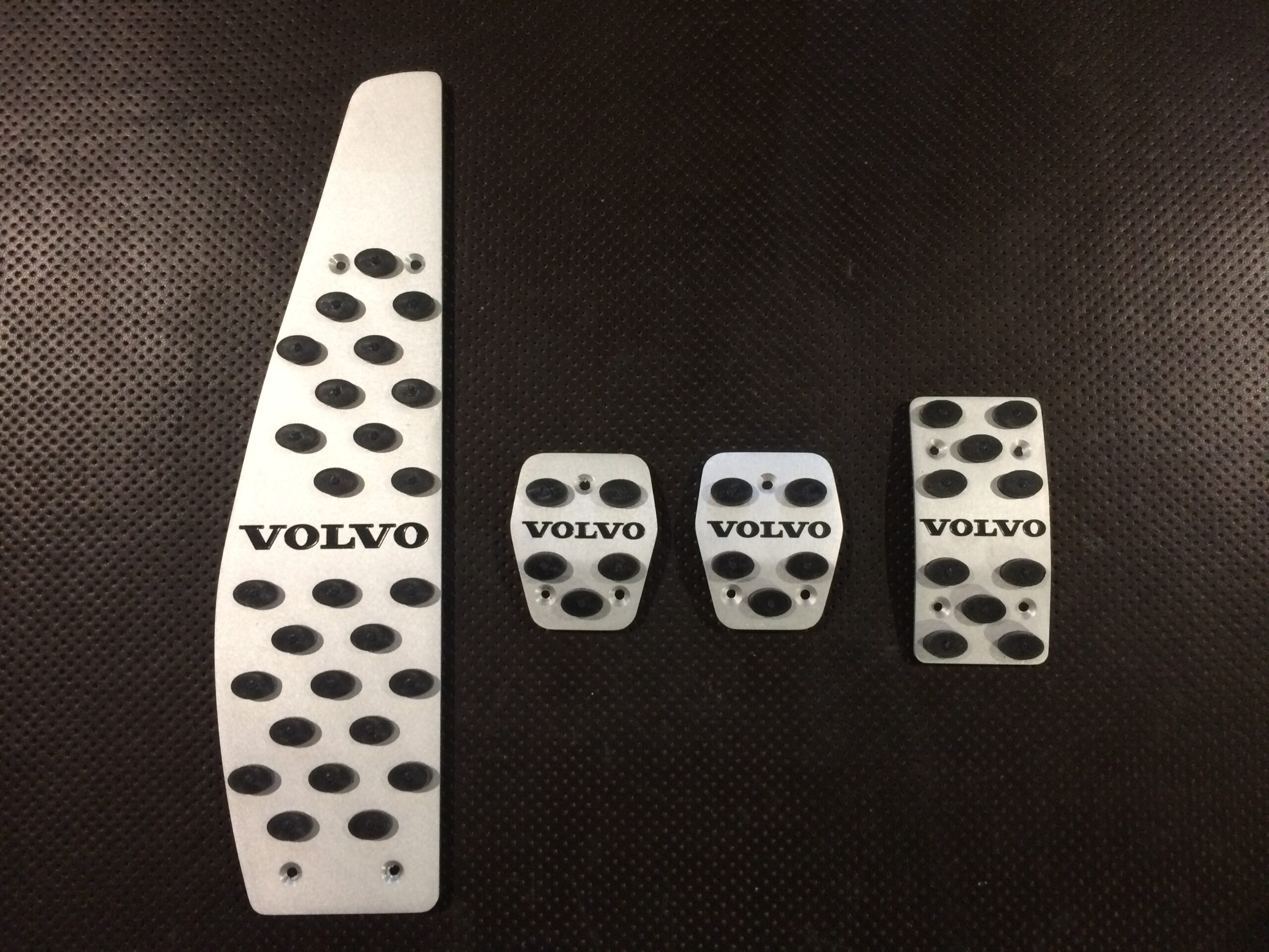 Накладки на педали Volvo V50