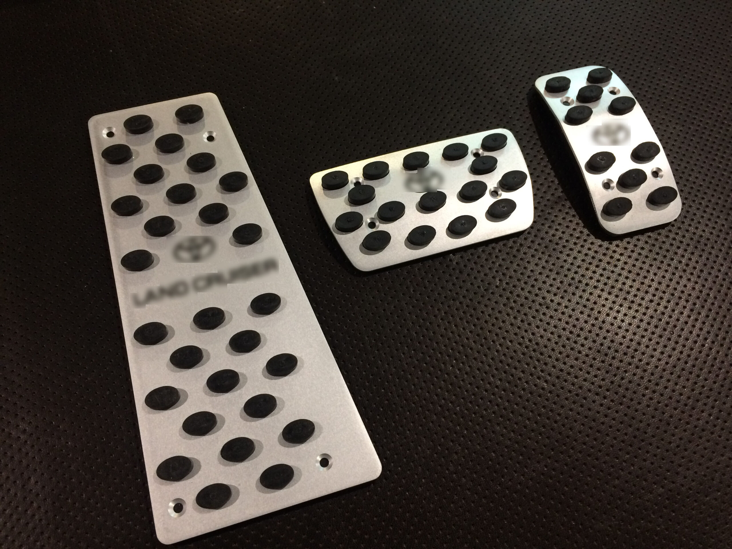 Toyota Land Cruiser 100 (1998-2007)