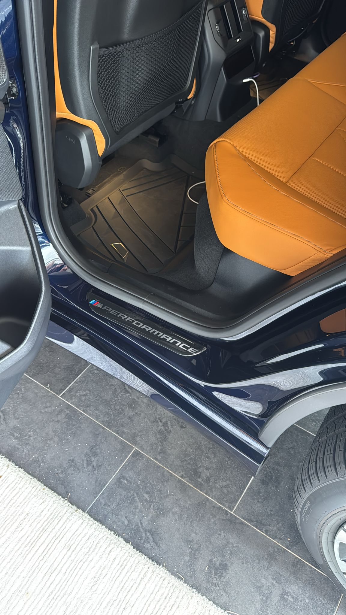 Накладки на порги M Performance BMW X3 G45 — изображение 8