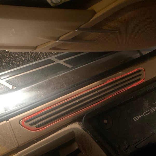 Накладки на порги Porsche Cayenne 92A — изображение 2