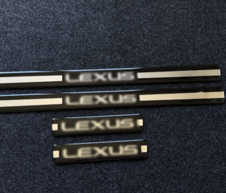 Накладки на порги Lexus CT 200