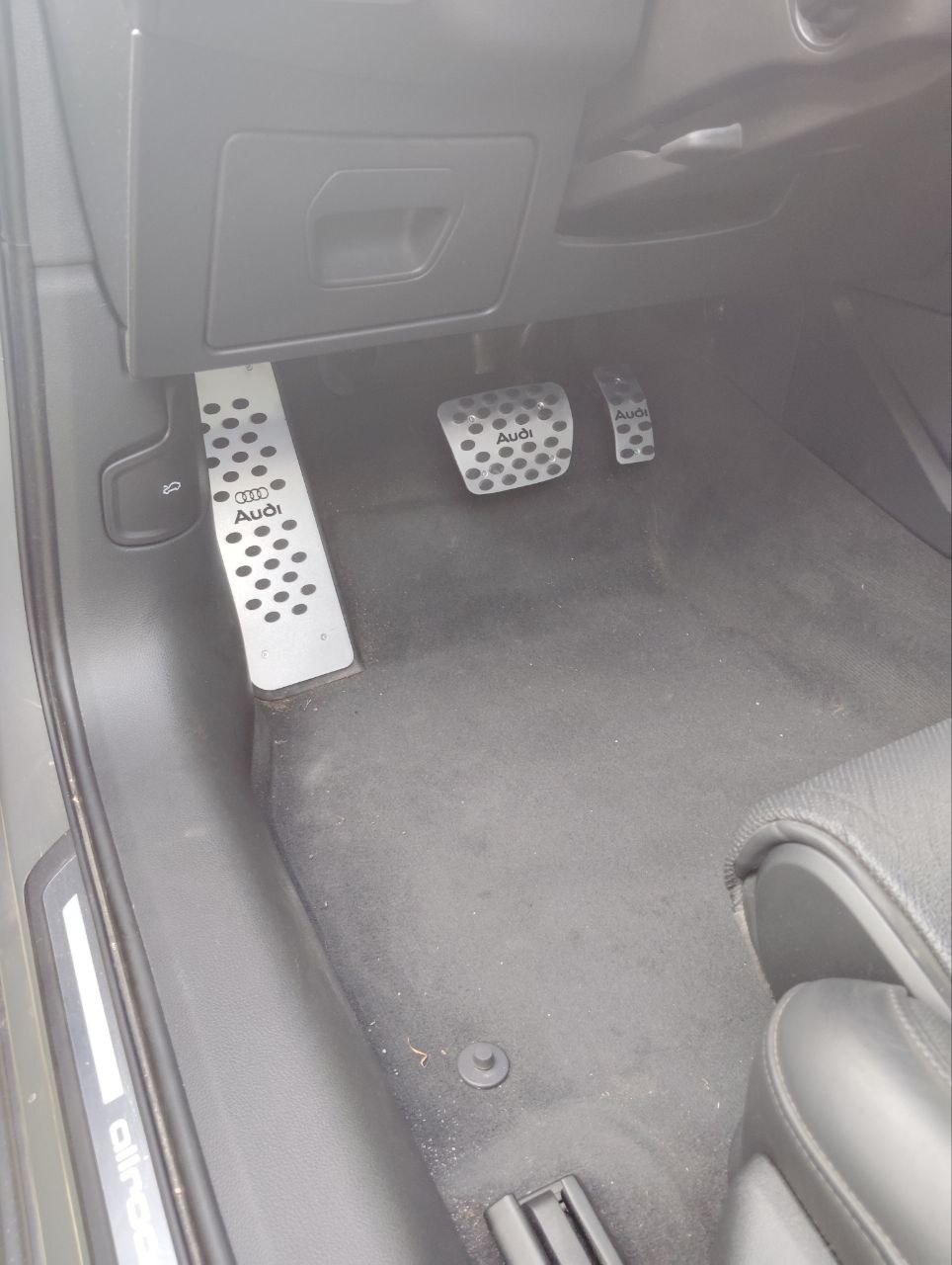 Накладки на педали Audi A6 (C8) — изображение 7