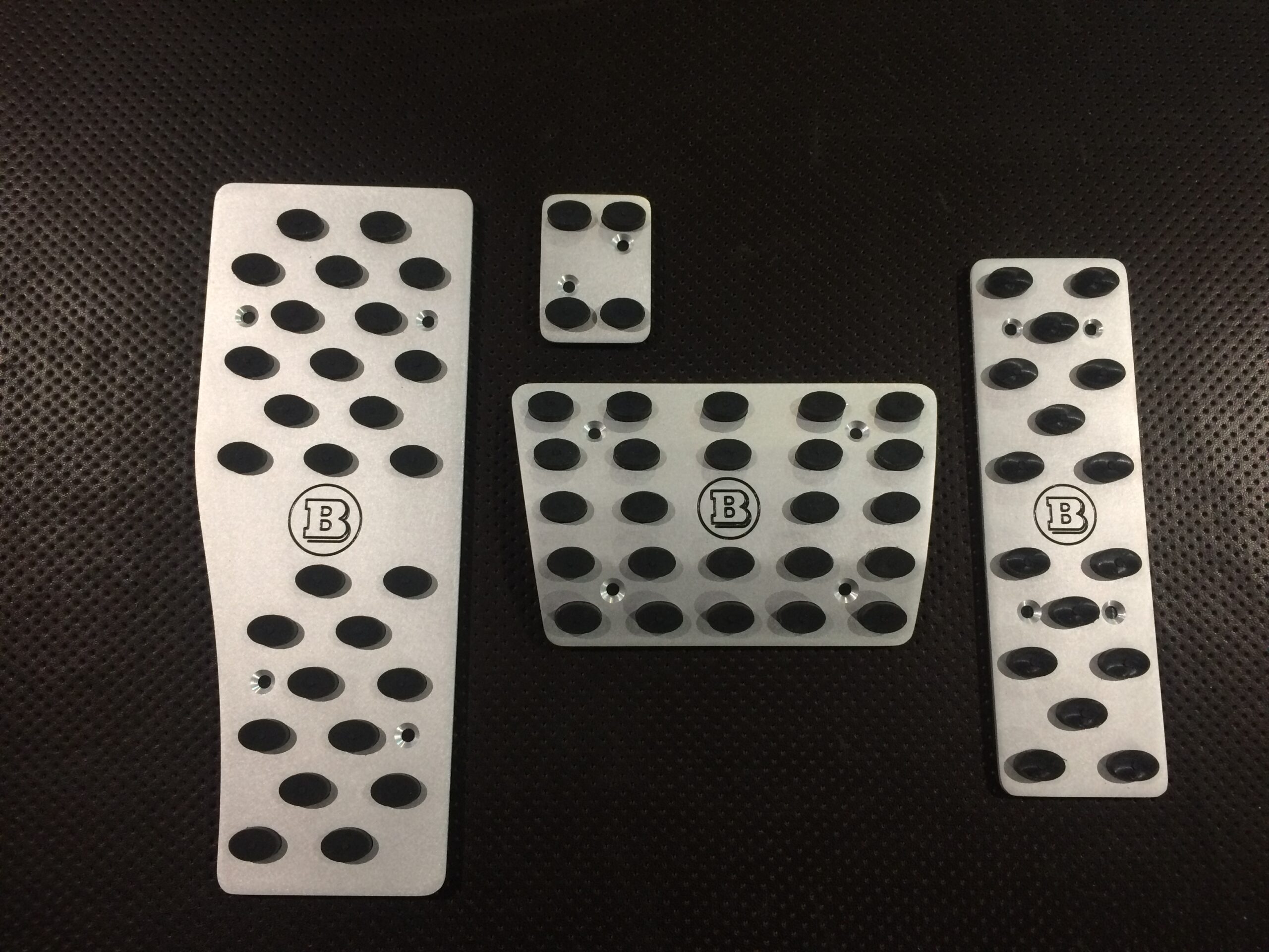 Накладки на педали Brabus Mercedes-Benz R129